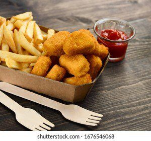Nugget con fritas