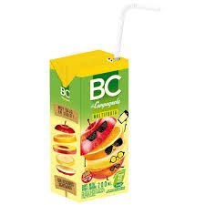 Jugo BC(manzana) con 2 bizcochos dulces y un pan con grasa
